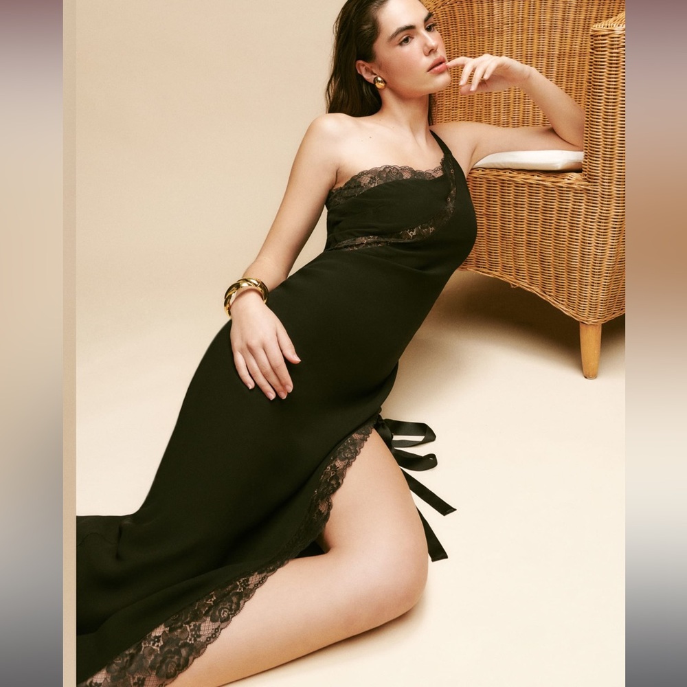 NWT Reformation Twilia Dress